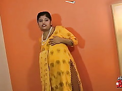 Heavy Indian dolls unclothes exceeding cam