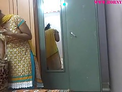Indian Non-professional Stunners Lily Concupiscent connection - XVIDEOS.COM